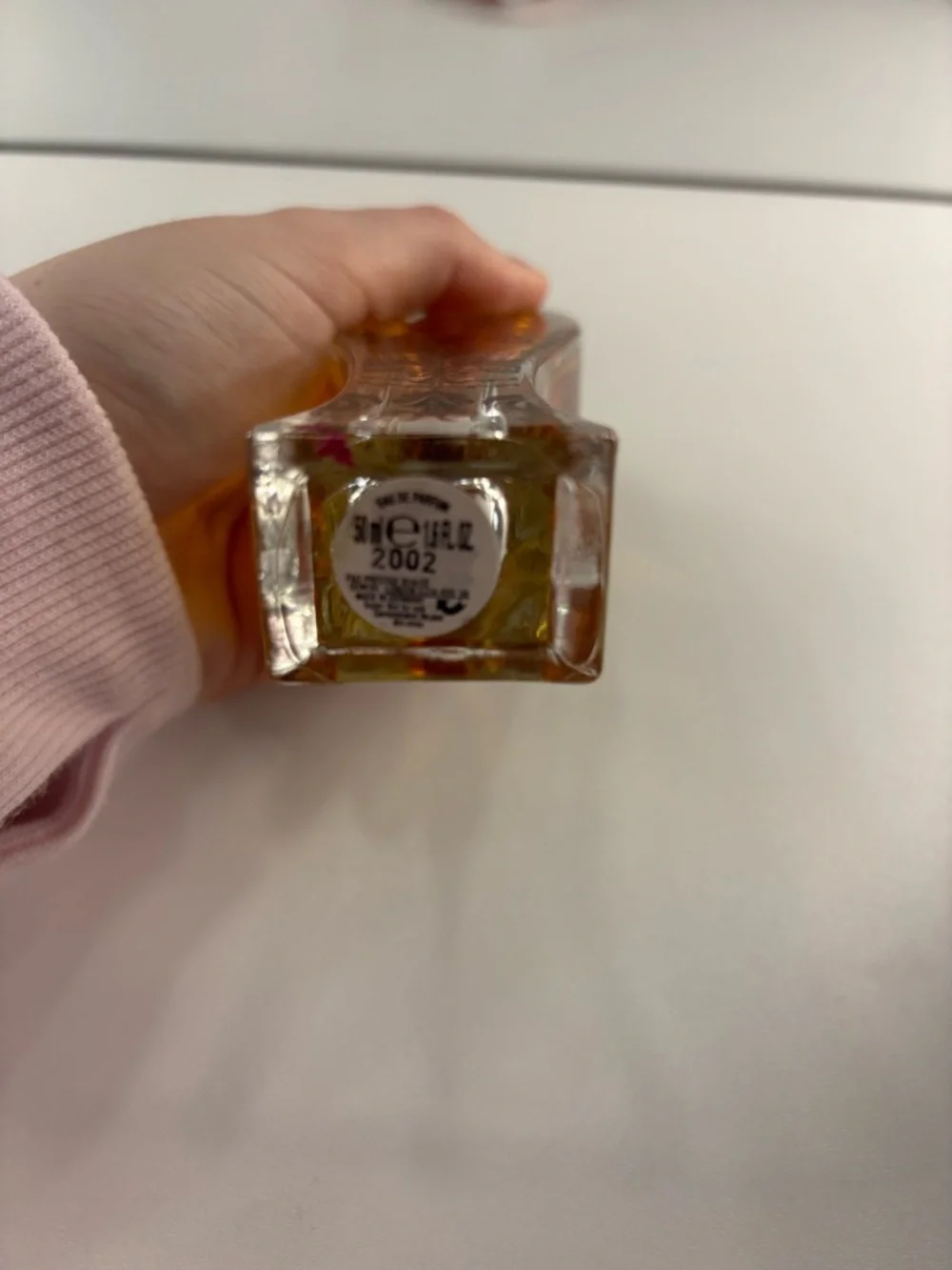 Perfume - Picture 3 of 3